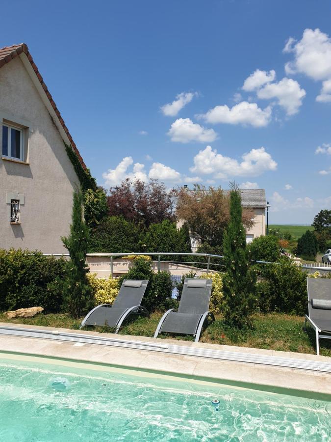 Les Pressoirs Apartment Nogent-l'Abbesse Exterior photo