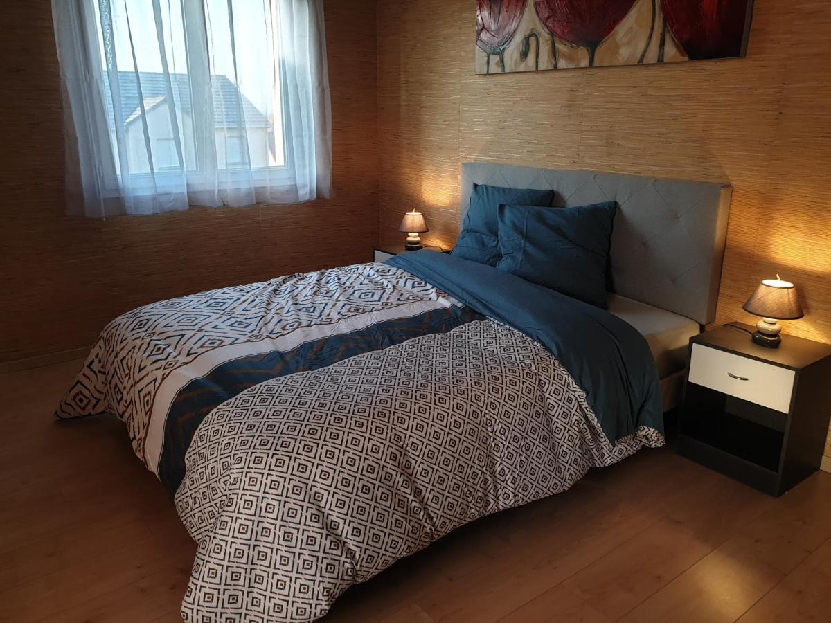 Les Pressoirs Apartment Nogent-l'Abbesse Exterior photo