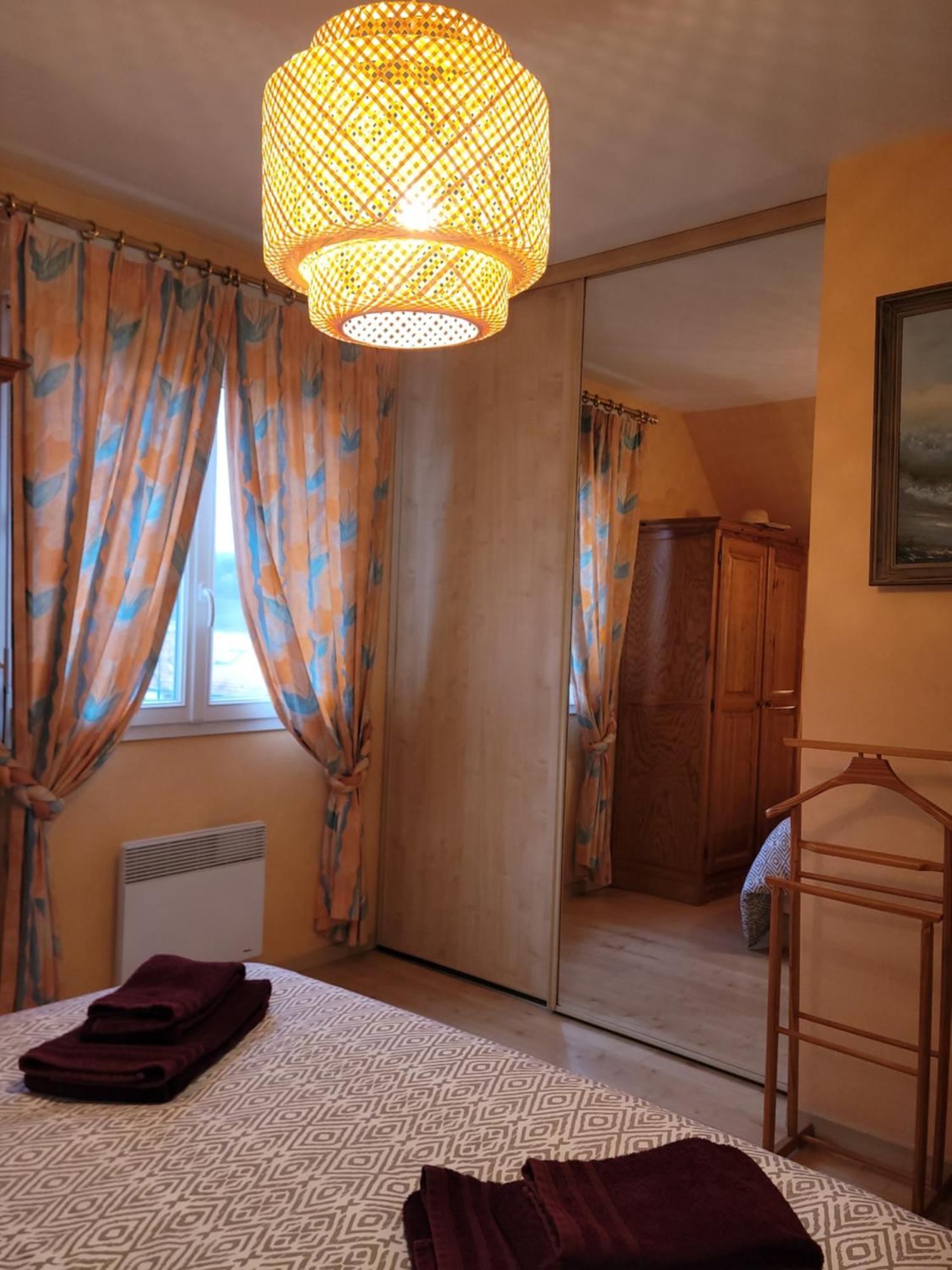 Les Pressoirs Apartment Nogent-l'Abbesse Exterior photo